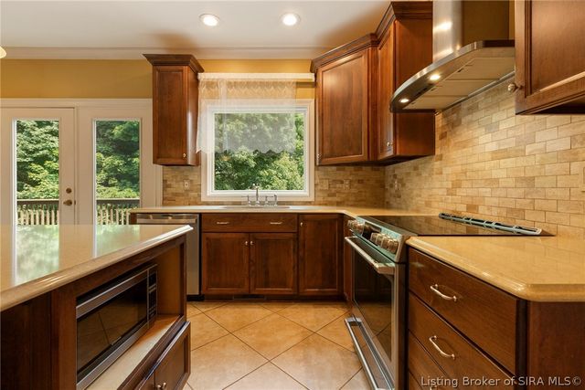 5729 Ironweed Court, Georgetown, IN 47122