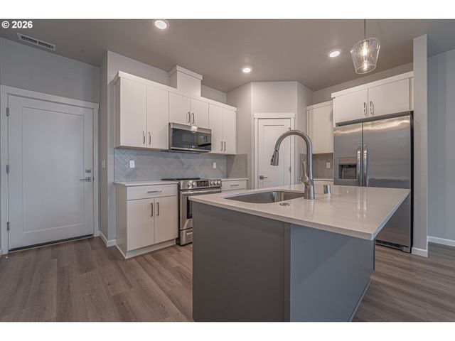 16324 Ne 21ST St, Vancouver, WA 98684