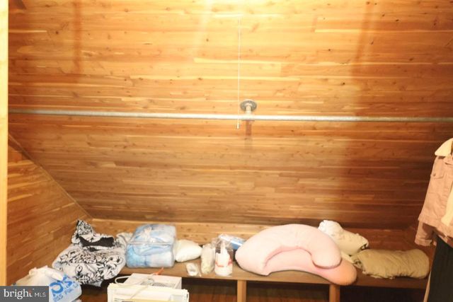 1106 E BELLEVUE AVE, Reading, PA 19605