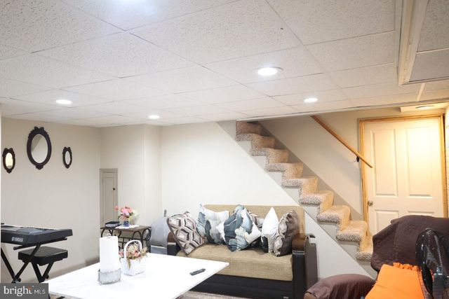 1106 E BELLEVUE AVE, Reading, PA 19605