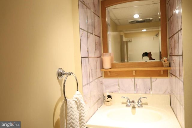 1106 E BELLEVUE AVE, Reading, PA 19605