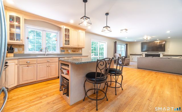 77 Falls Landing Road, Deep River, CT 06417
