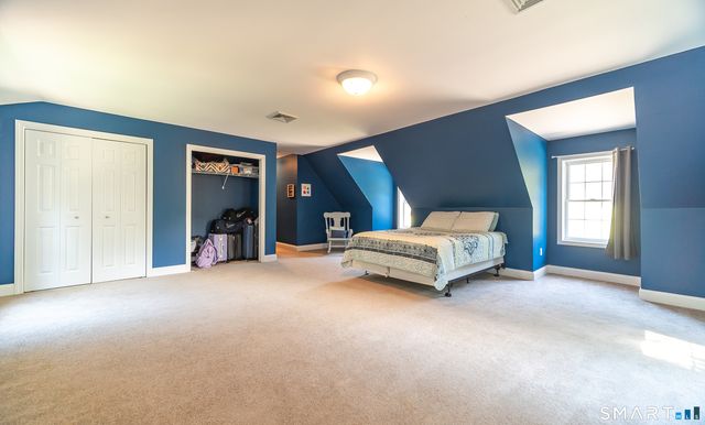 77 Falls Landing Road, Deep River, CT 06417