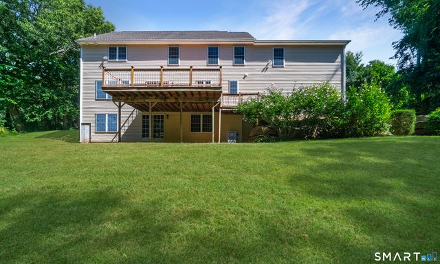 77 Falls Landing Road, Deep River, CT 06417