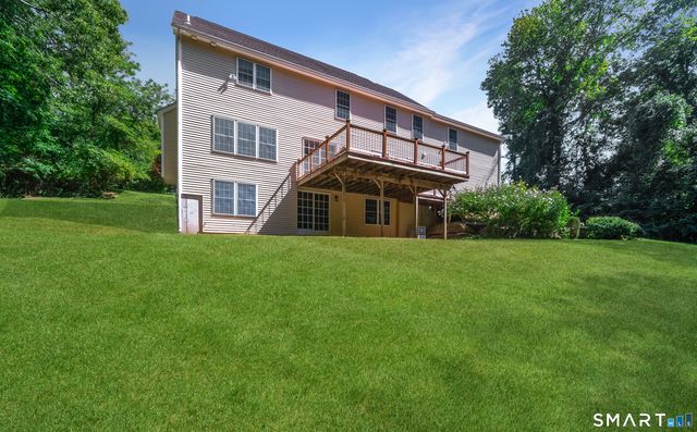 77 Falls Landing Road, Deep River, CT 06417