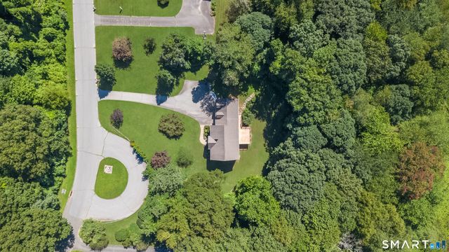 77 Falls Landing Road, Deep River, CT 06417