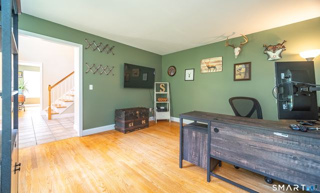 77 Falls Landing Road, Deep River, CT 06417