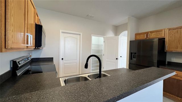 220 STARBIRD COURT, Davenport, FL 33896