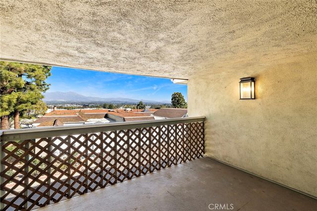 23401 Caminito Lazaro 245, Laguna Hills, CA 92653