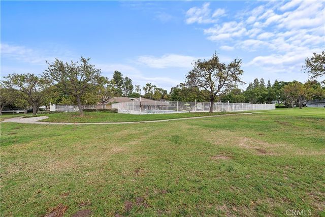 23401 Caminito Lazaro 245, Laguna Hills, CA 92653