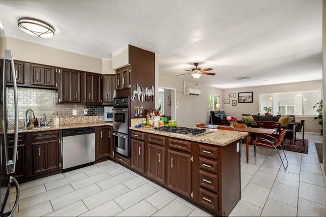 37767 Porter Drive, Cathedral City, CA 92234