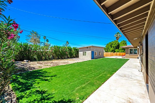 37767 Porter Drive, Cathedral City, CA 92234