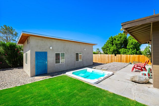 37767 Porter Drive, Cathedral City, CA 92234