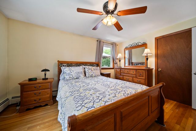 6 Justin Avenue, Salem, NH 03079