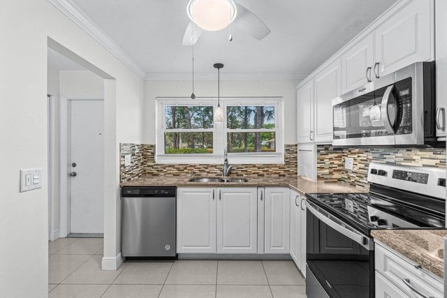 2010 S Federal Highway 101, Boynton Beach, FL 33435