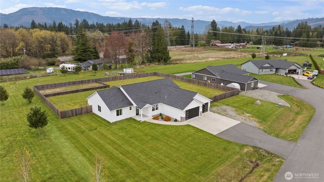 9617 251st Place NE, Arlington, WA 98223