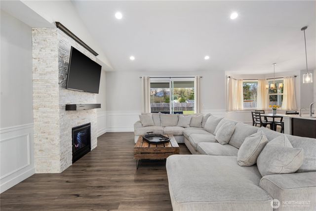 9617 251st Place NE, Arlington, WA 98223
