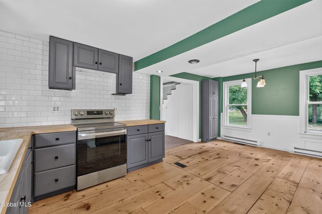 28 Vale Street, Salem, NY 12865