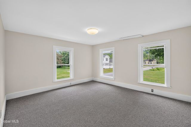 28 Vale Street, Salem, NY 12865