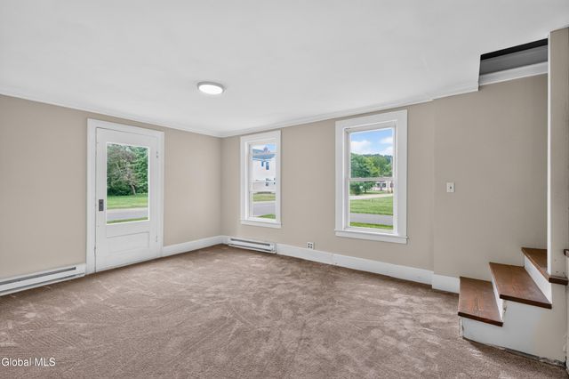 28 Vale Street, Salem, NY 12865