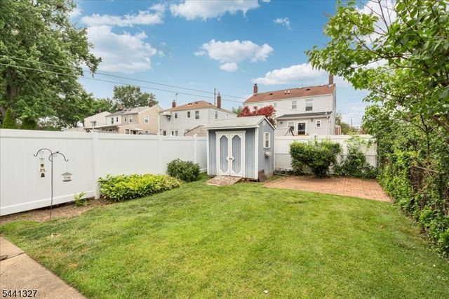 23 Myrtle St, Cranford Twp., NJ 07016
