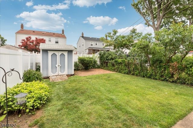 23 Myrtle St, Cranford Twp., NJ 07016