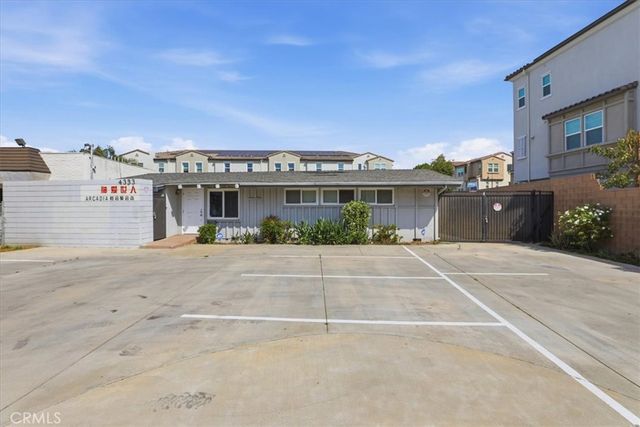 4333 E Live Oak Avenue, Arcadia, CA 91006