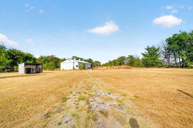 15380 Longspur Lane, Terrell, TX 75160