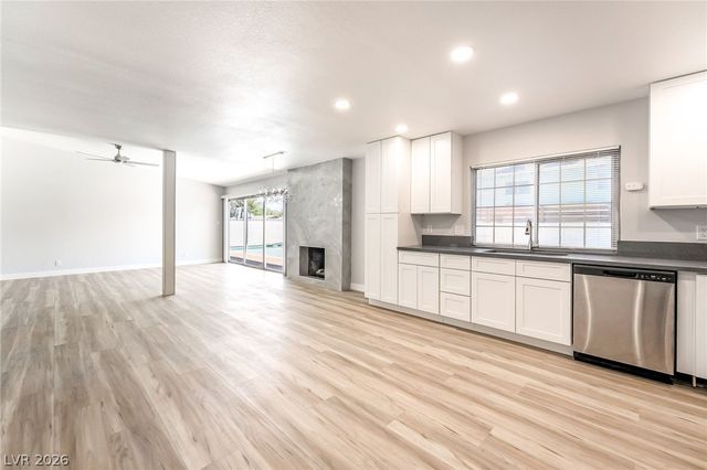 2535 Congress Avenue, Las Vegas, NV 89121