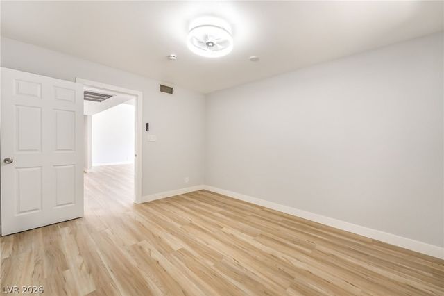2535 Congress Avenue, Las Vegas, NV 89121