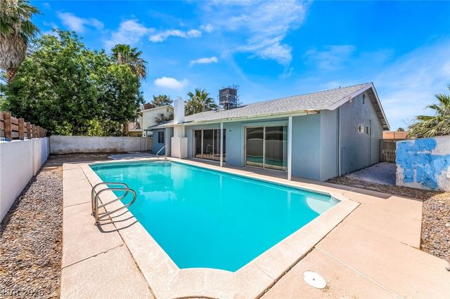 2535 Congress Avenue, Las Vegas, NV 89121
