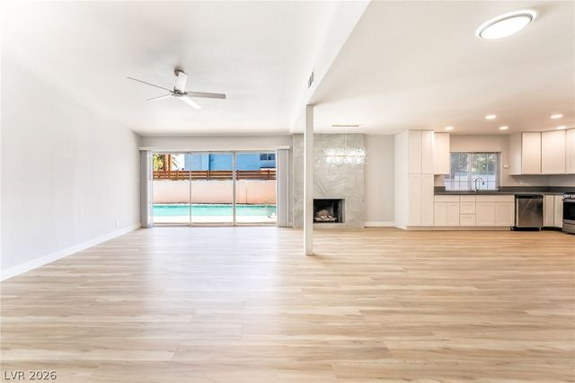 2535 Congress Avenue, Las Vegas, NV 89121