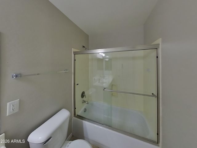 10733 W TAFT Street, Phoenix, AZ 85037