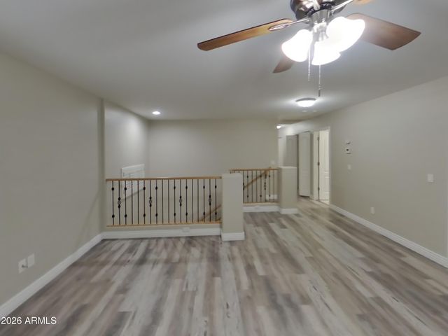 10733 W TAFT Street, Phoenix, AZ 85037