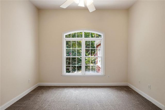65 Tanglewood Road, Newnan, GA 30263
