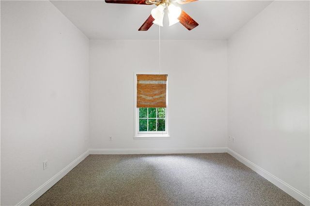 65 Tanglewood Road, Newnan, GA 30263