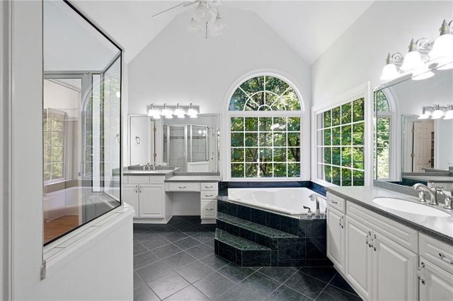 65 Tanglewood Road, Newnan, GA 30263