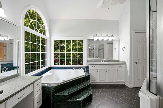 65 Tanglewood Road, Newnan, GA 30263