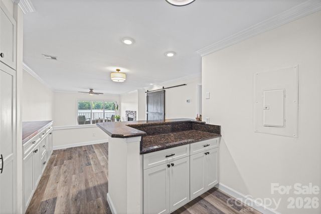 7332 Lakefront Drive 4, Charlotte, NC 28278
