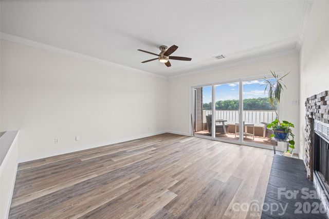 7332 Lakefront Drive 4, Charlotte, NC 28278