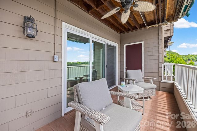 7332 Lakefront Drive 4, Charlotte, NC 28278