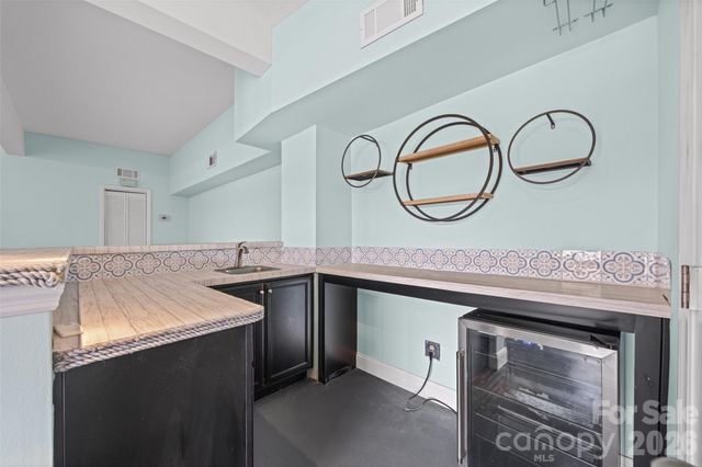 7332 Lakefront Drive 4, Charlotte, NC 28278