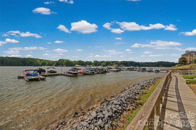 7332 Lakefront Drive 4, Charlotte, NC 28278