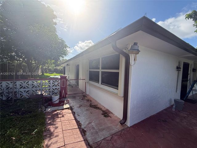2650 SW 13th Ave, Fort Lauderdale, FL 33315