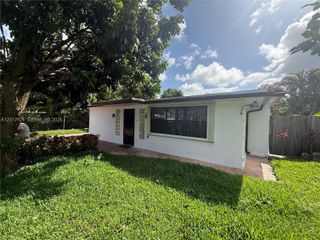 2650 SW 13th Ave, Fort Lauderdale, FL 33315