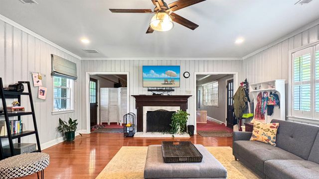 254 S WHITE STATION RD, Memphis, TN 38117