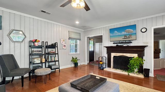 254 S WHITE STATION RD, Memphis, TN 38117