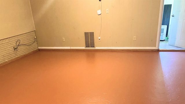 254 S WHITE STATION RD, Memphis, TN 38117