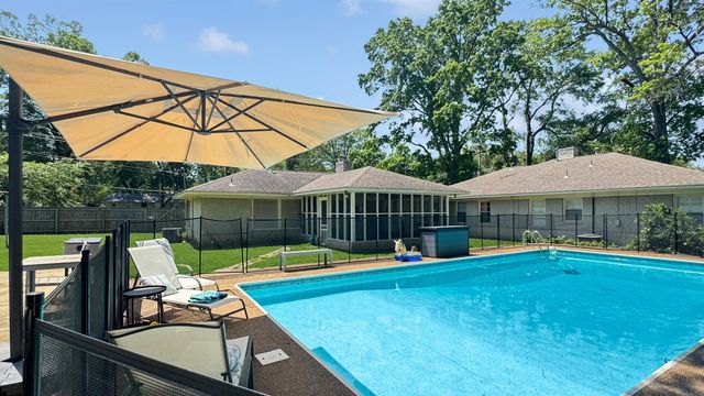 254 S WHITE STATION RD, Memphis, TN 38117