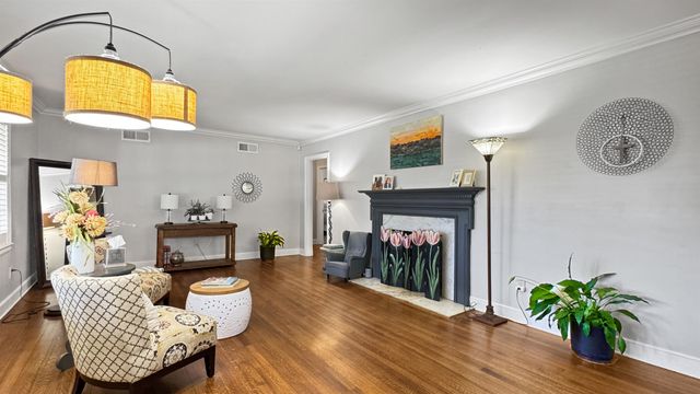 254 S WHITE STATION RD, Memphis, TN 38117